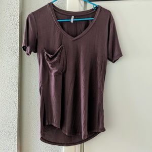 Z supply pocket tee, raisin color, xs